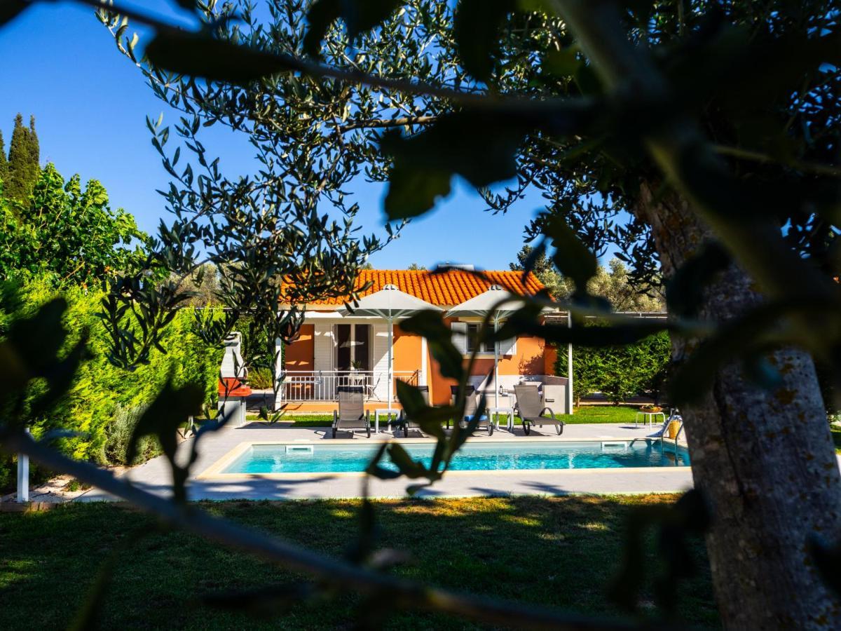 Cypress Garden Villas Σβορωνάτα Εξωτερικό φωτογραφία