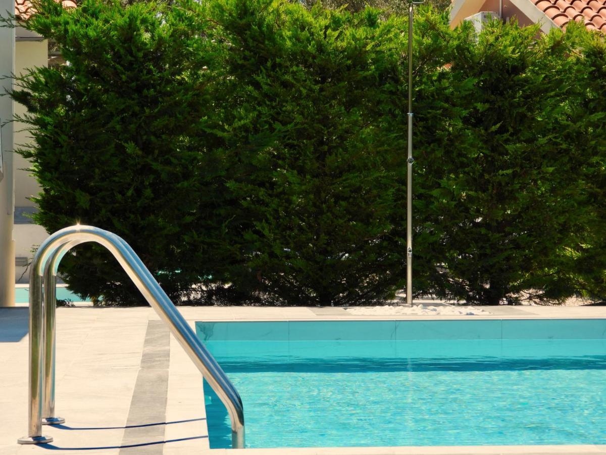 Cypress Garden Villas Σβορωνάτα Εξωτερικό φωτογραφία