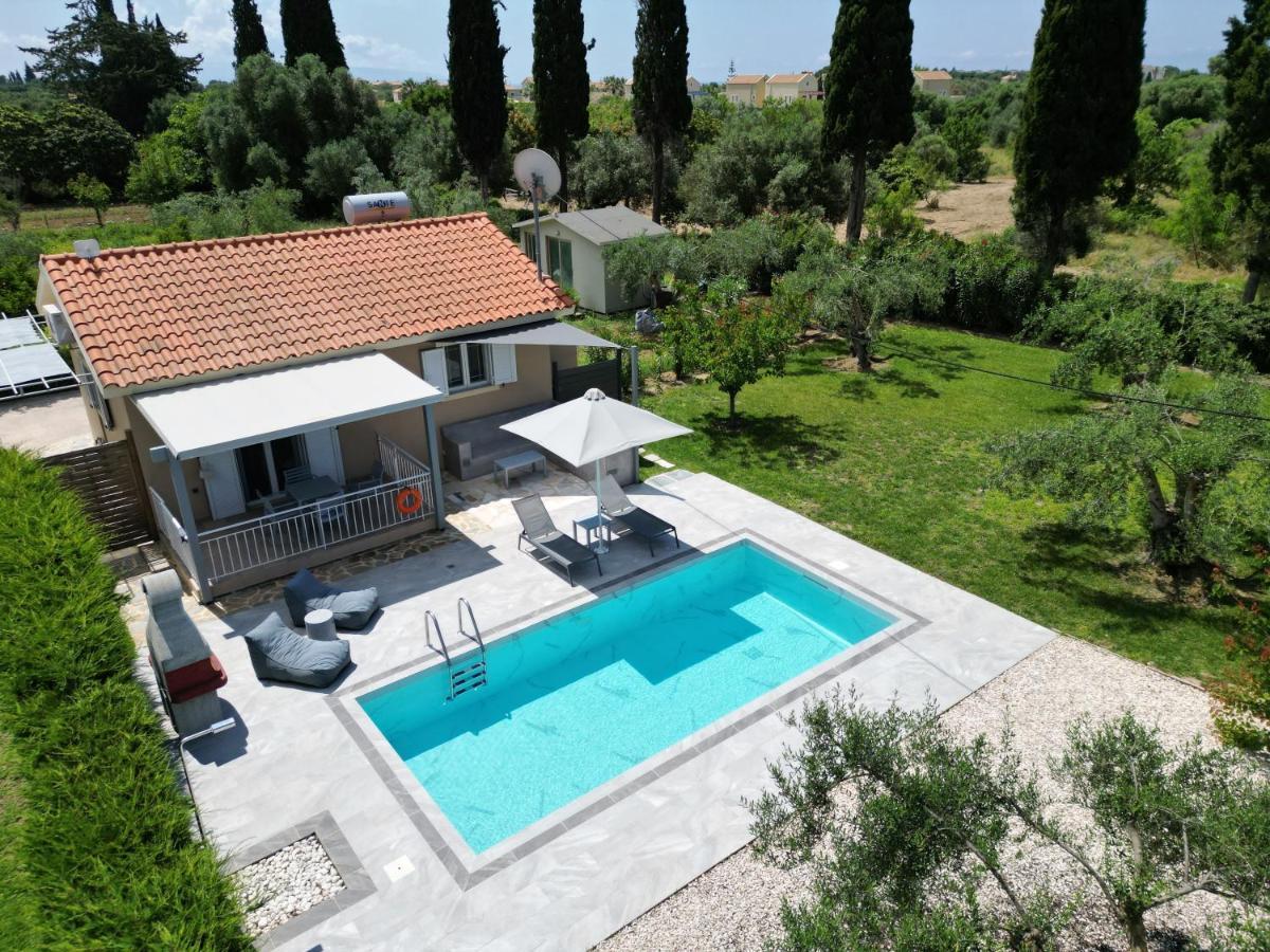 Cypress Garden Villas Σβορωνάτα Εξωτερικό φωτογραφία