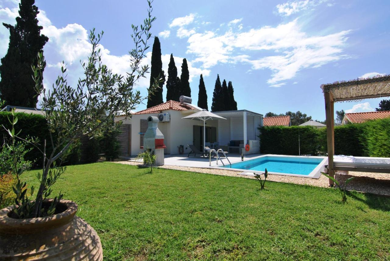 Cypress Garden Villas Σβορωνάτα Εξωτερικό φωτογραφία