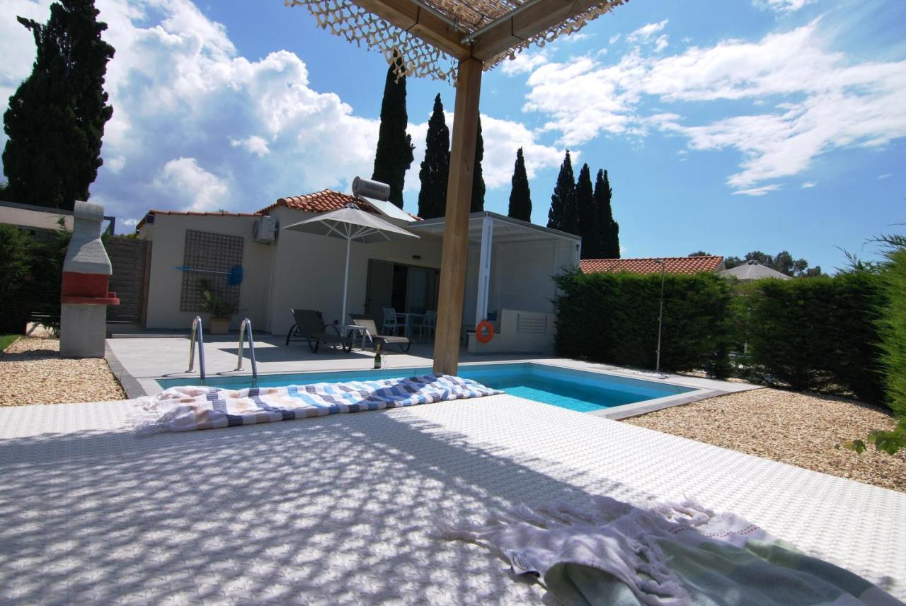 Cypress Garden Villas Σβορωνάτα Εξωτερικό φωτογραφία