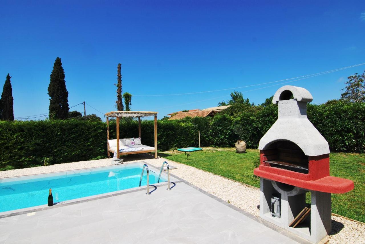 Cypress Garden Villas Σβορωνάτα Εξωτερικό φωτογραφία