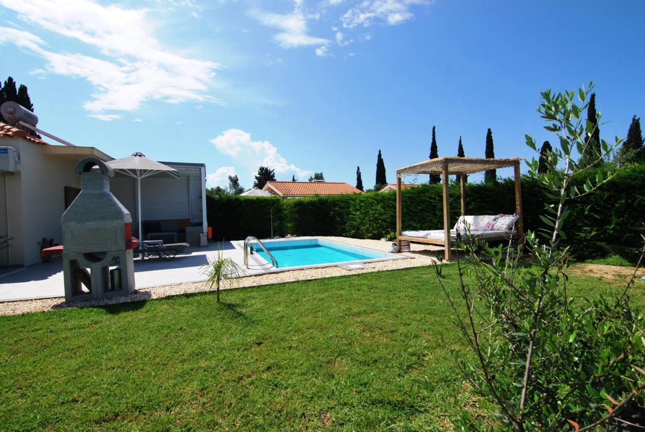 Cypress Garden Villas Σβορωνάτα Εξωτερικό φωτογραφία