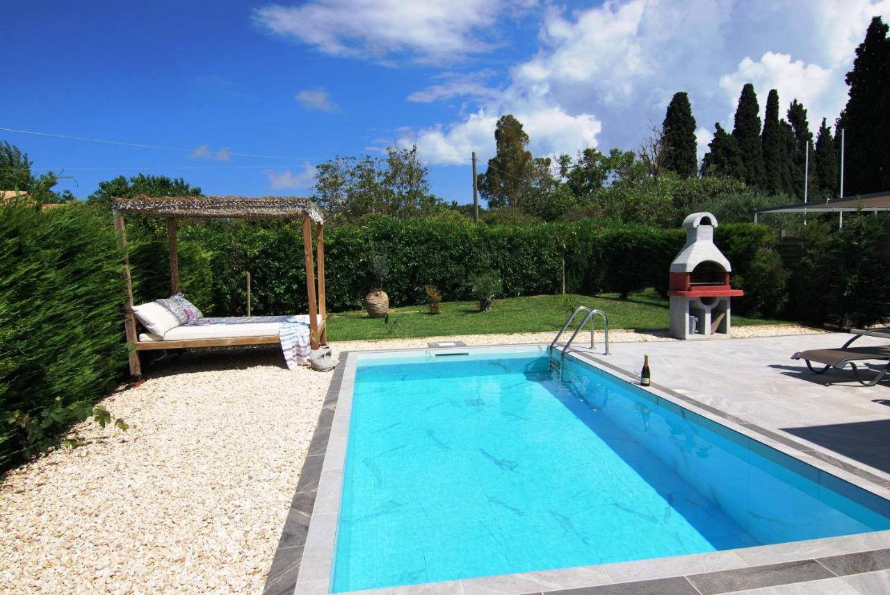 Cypress Garden Villas Σβορωνάτα Εξωτερικό φωτογραφία
